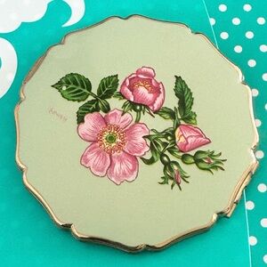 Vintage Stratton Mirror Powder Compact